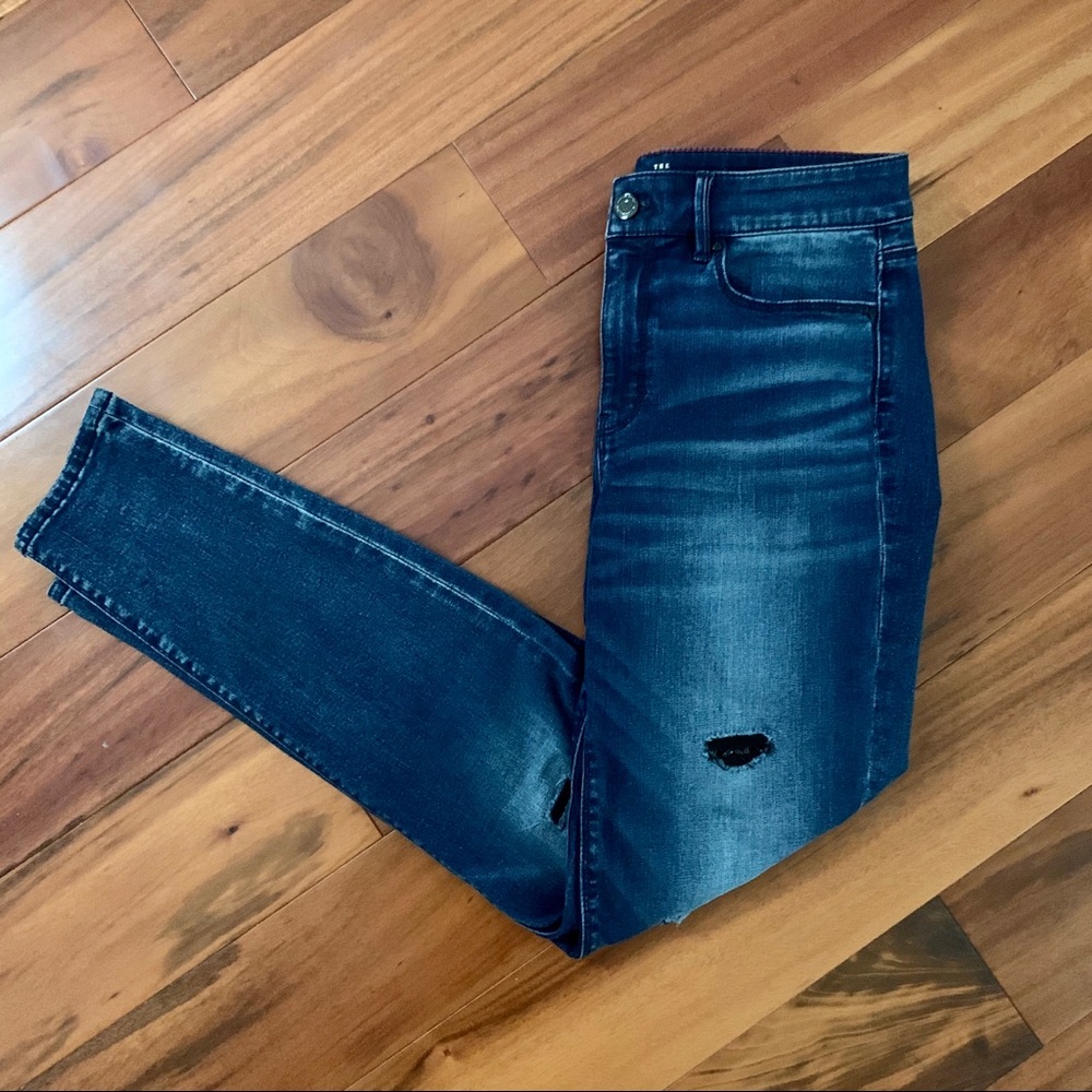WHBM Jeans 👖size 6